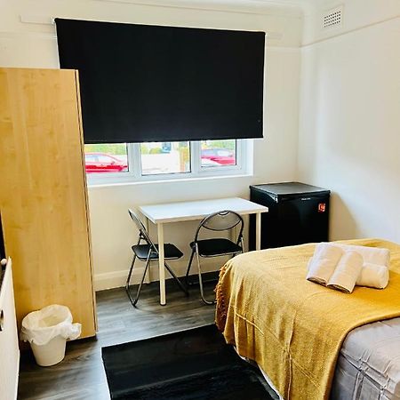 Beautiful Private Rooms In London Central Willesden Green 外观 照片