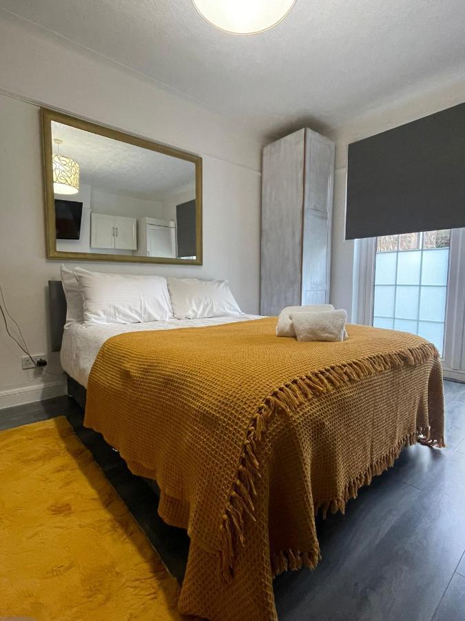 Beautiful Private Rooms In London Central Willesden Green 外观 照片